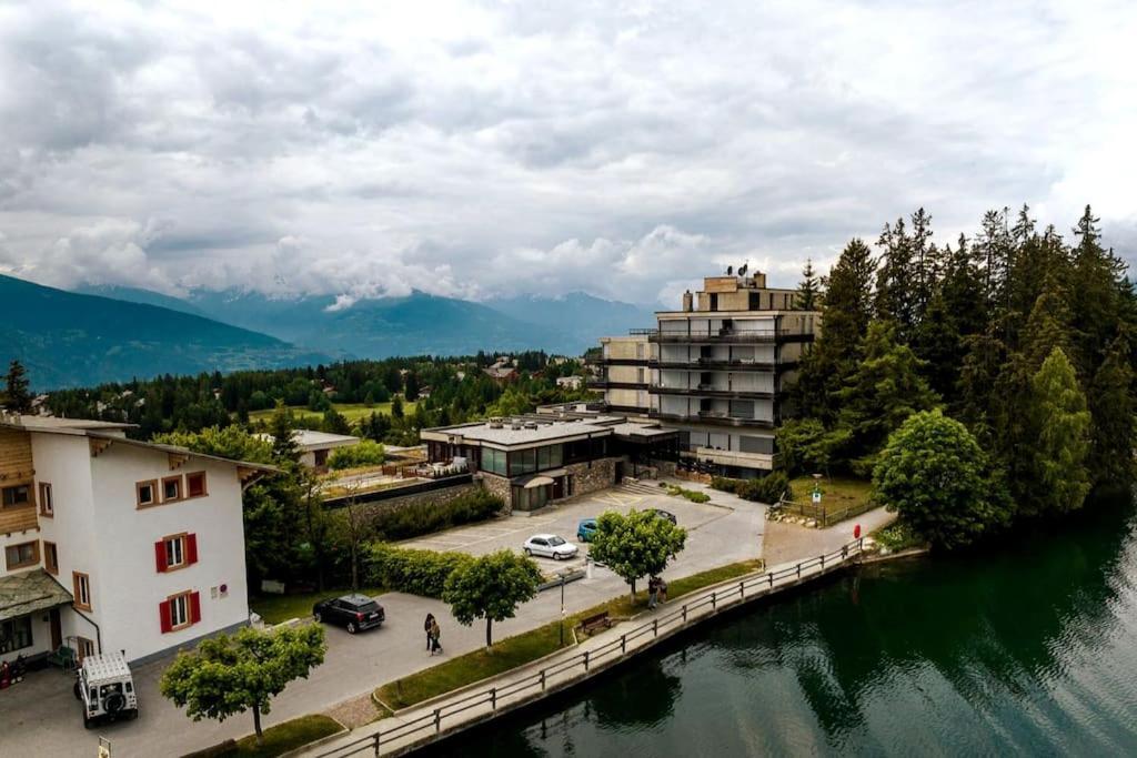 Small But Wow! Studio With Pool @ The Central Lake Apartment Crans-Montana Exterior photo